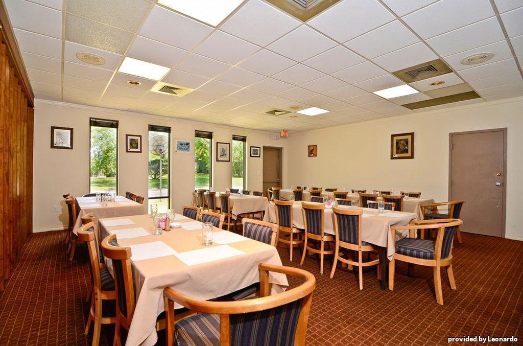 Best Western Crossroads Inn DeFuniak Springs Business foto