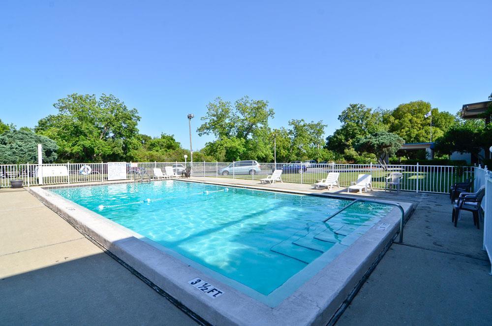 Best Western Crossroads Inn DeFuniak Springs Einrichtungen foto