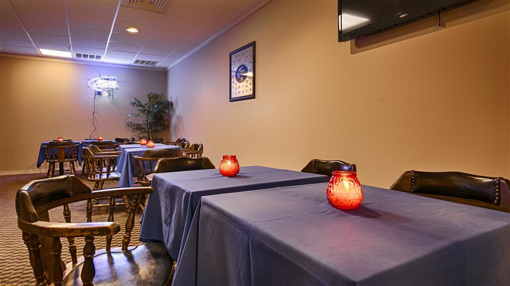 Best Western Crossroads Inn DeFuniak Springs Restaurant foto